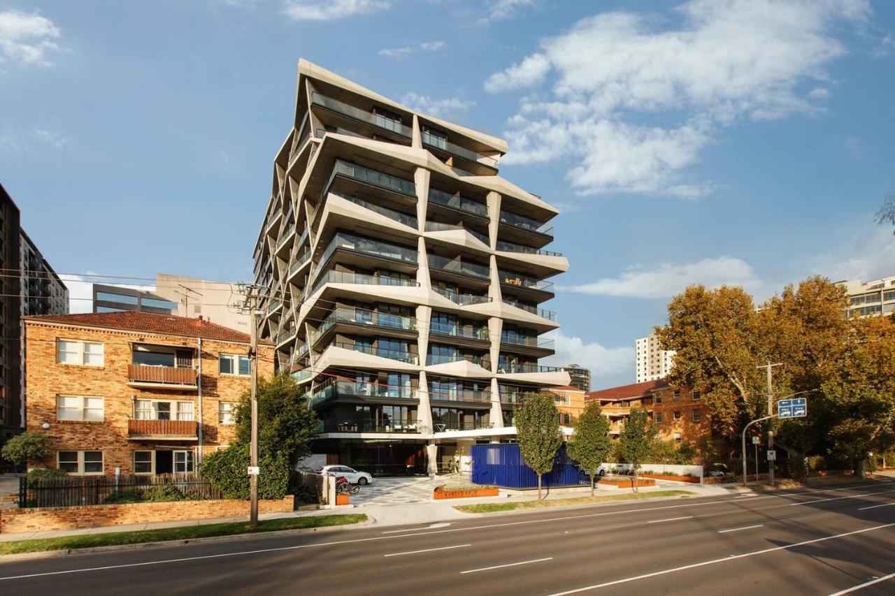 Executive Resort-Style Living At Leafy Albert Park Melburne Exterior foto